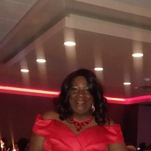 Meet your Posher, Janis